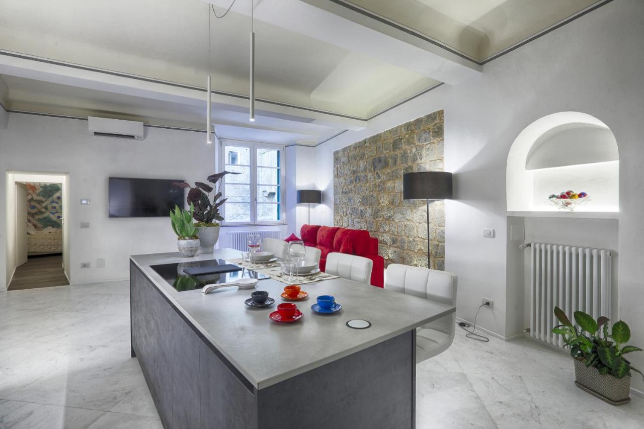 Appartement Dimora Storica - Palazzo Del Taja à Sienne Extérieur photo